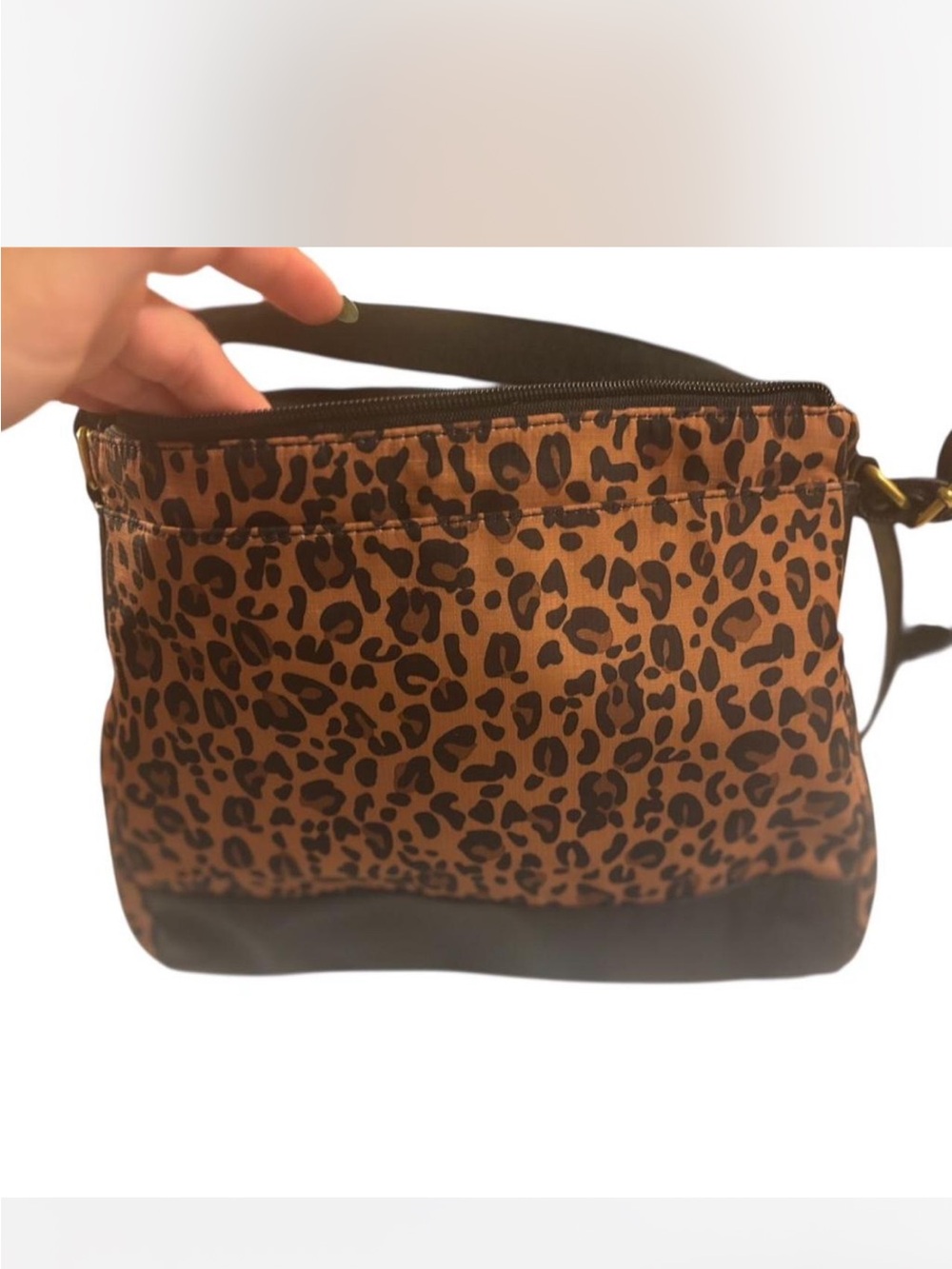 Super cute vintage Fossil crossbody bag